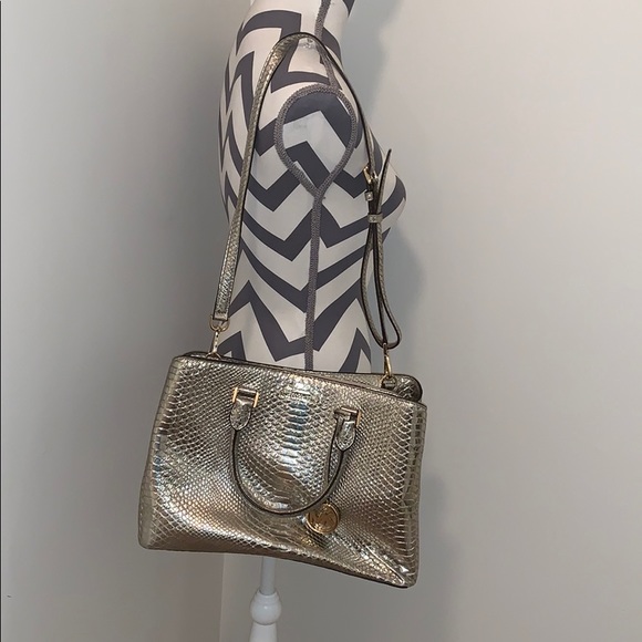 Michael Kors Handbags - EUC Michael Kors Metallic Gold Python Shoulder Bag